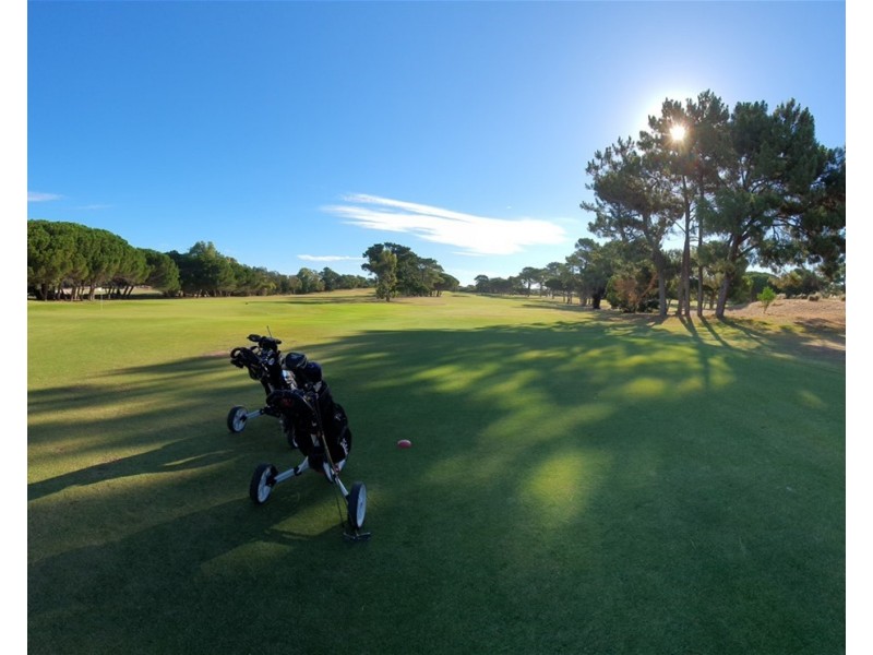 105/1 Troubridge Drive, West Lakes SA 5021