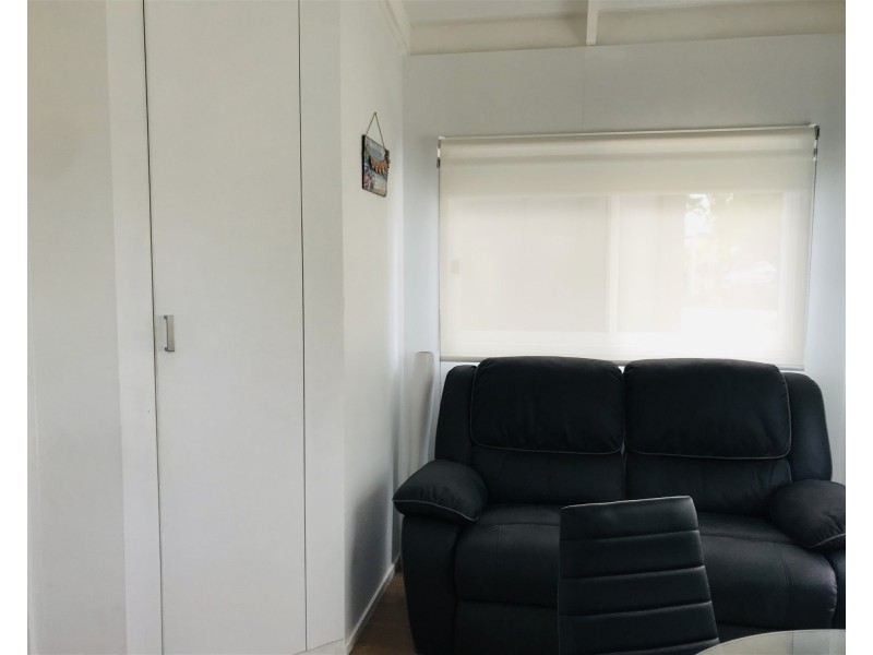 Cabin 3/1507 Pt Nepean Road, Rosebud VIC 3939