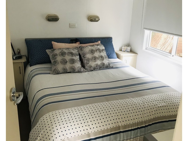 Cabin 3/1507 Pt Nepean Road, Rosebud VIC 3939