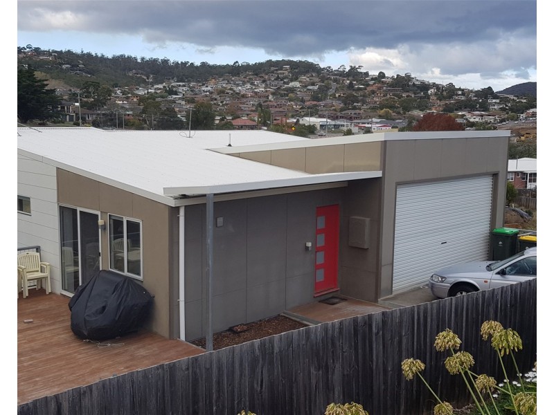 8 Dumbarton Drive, Geilston Bay TAS 7015