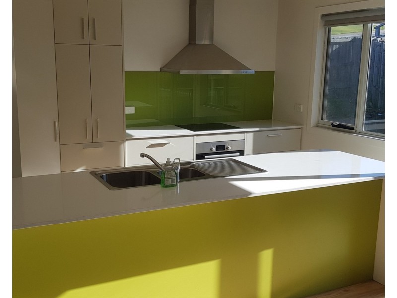 8 Dumbarton Drive, Geilston Bay TAS 7015