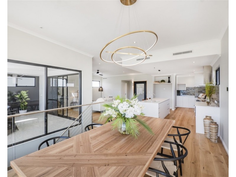 104a Monyash Rd, Carine WA 6020