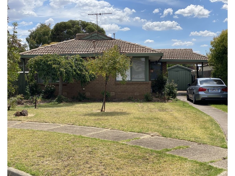 4 /Vasey  Court, Melton South VIC 3338