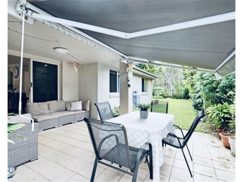 40 Corrimal Pl, Sandstone Point QLD 4511