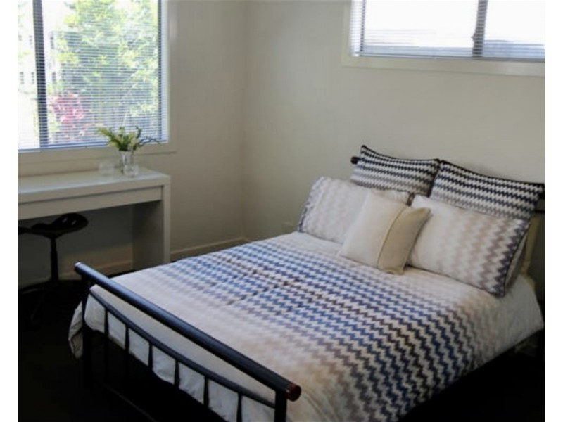 40 Corrimal Pl, Sandstone Point QLD 4511