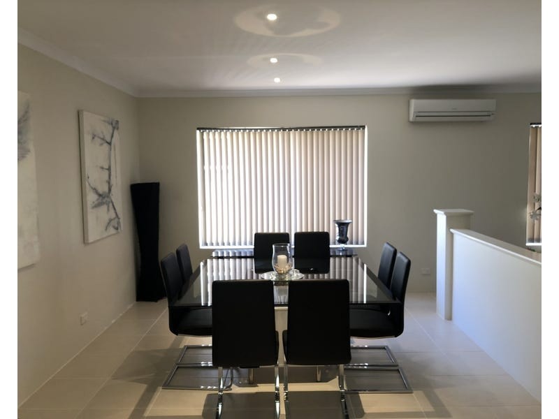 4 Virginia Turn, Madora Bay WA 6210