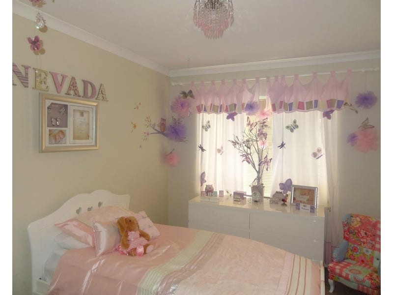 4 Virginia Turn, Madora Bay WA 6210