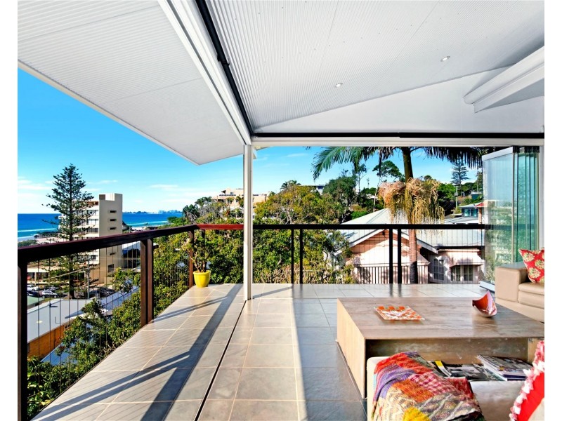 2/5 Barker Street, Currumbin QLD 4223