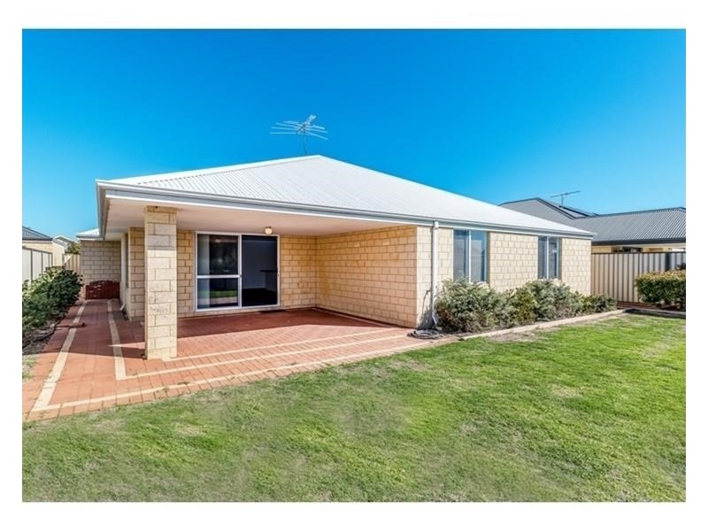 11 Eglinton Terrace, Dudley Park WA 6210