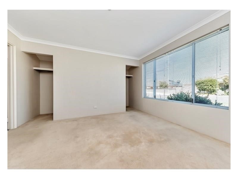 11 Eglinton Terrace, Dudley Park WA 6210