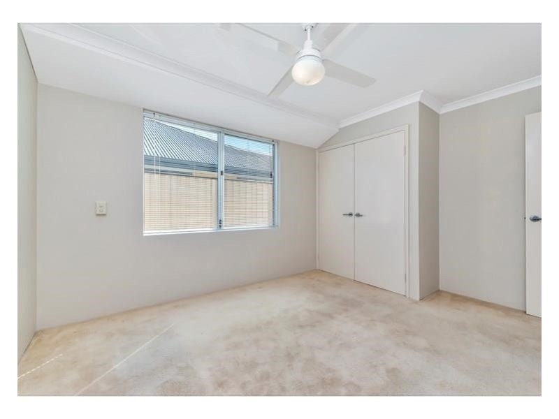 11 Eglinton Terrace, Dudley Park WA 6210