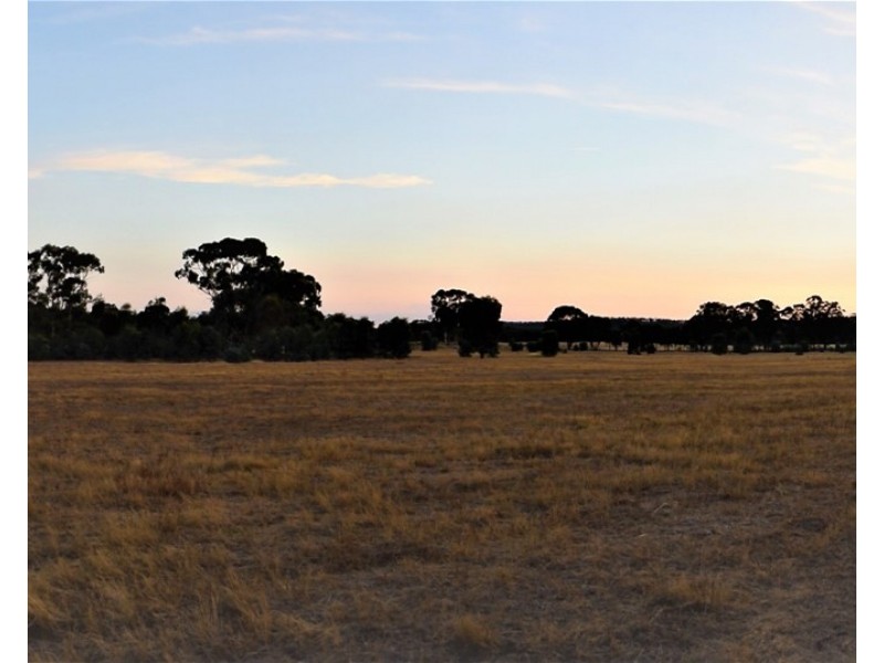 164 Mount View Rd, Goldsborough VIC 3472