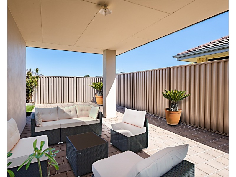 6  Camembert Street, Byford WA 6122