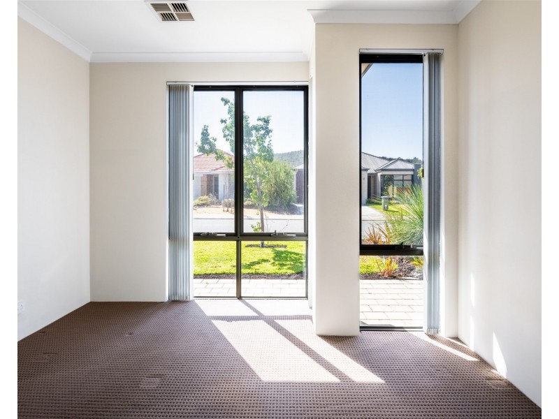 6  Camembert Street, Byford WA 6122