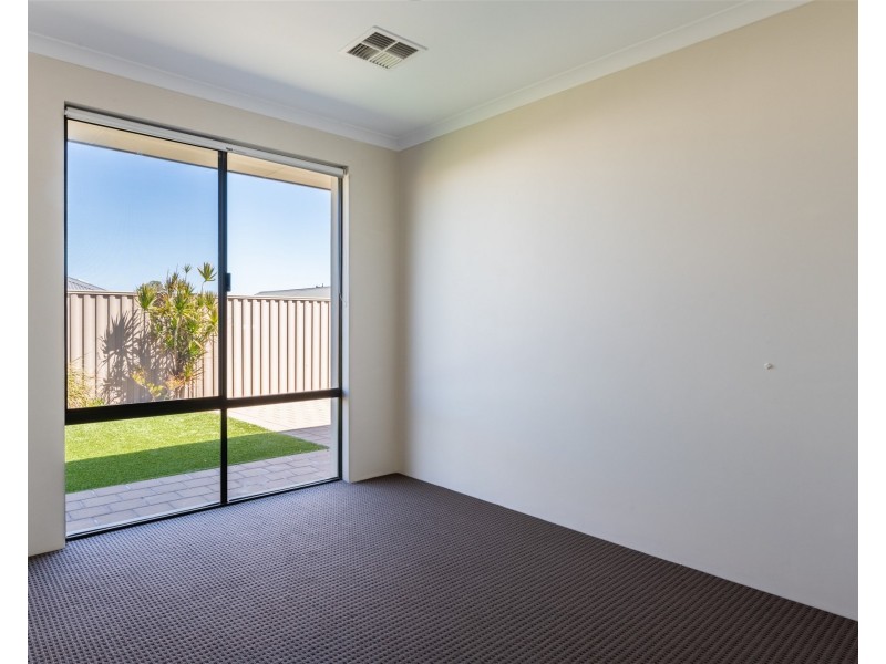 6  Camembert Street, Byford WA 6122