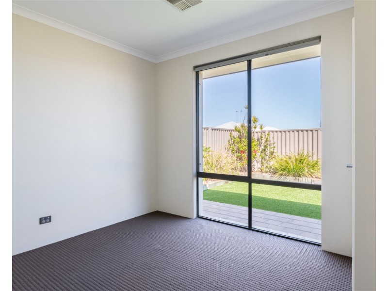 6  Camembert Street, Byford WA 6122