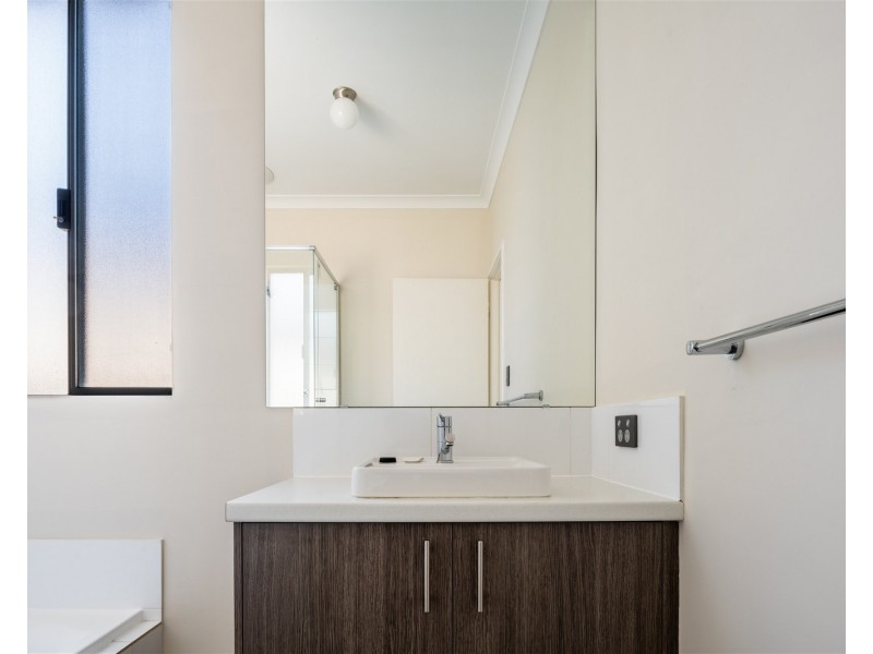 6  Camembert Street, Byford WA 6122