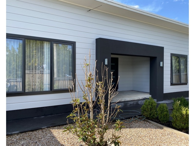 730 La Trobe Street, Redan VIC 3350