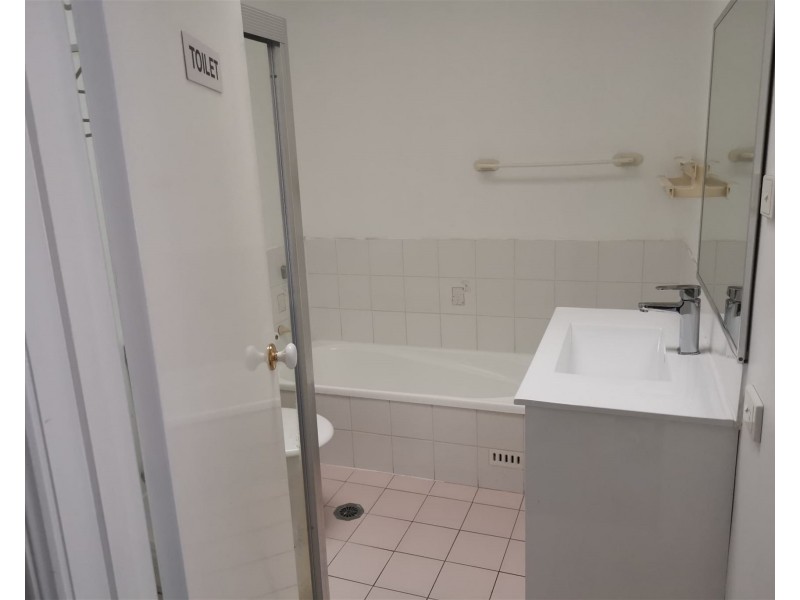 1/15-17 Hart Drive, Constitution Hill NSW 2145