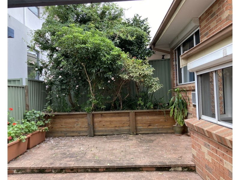 1/15-17 Hart Drive, Constitution Hill NSW 2145