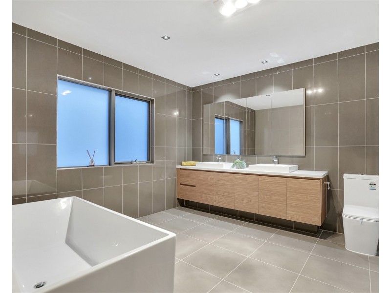 13 The  Strand, Caroline Springs VIC 3023