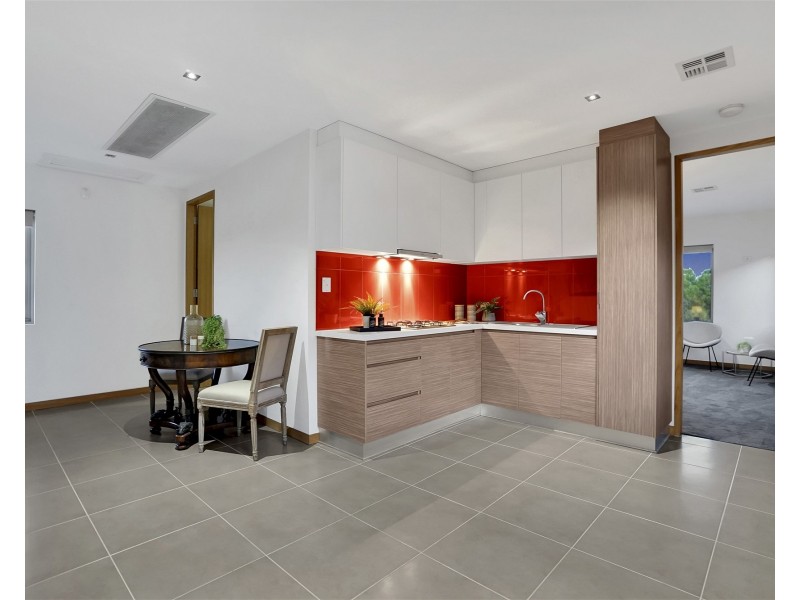 13 The  Strand, Caroline Springs VIC 3023