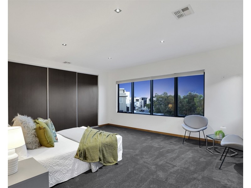 13 The  Strand, Caroline Springs VIC 3023