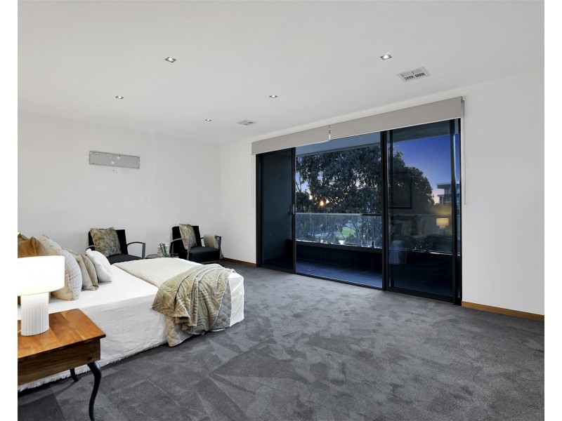 13 The  Strand, Caroline Springs VIC 3023