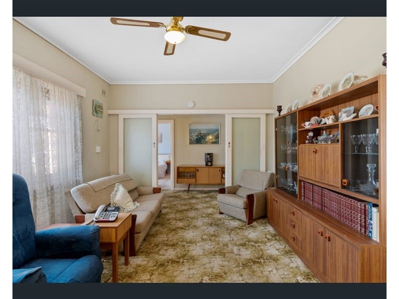 17 McAllan Avenue, Seaton SA 5023