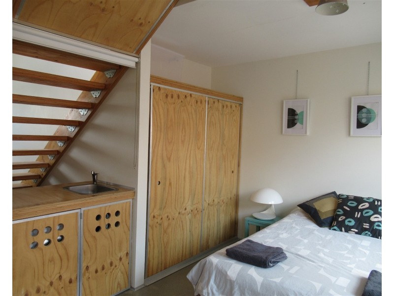 3/2 Siska Lane, North Fremantle WA 6159