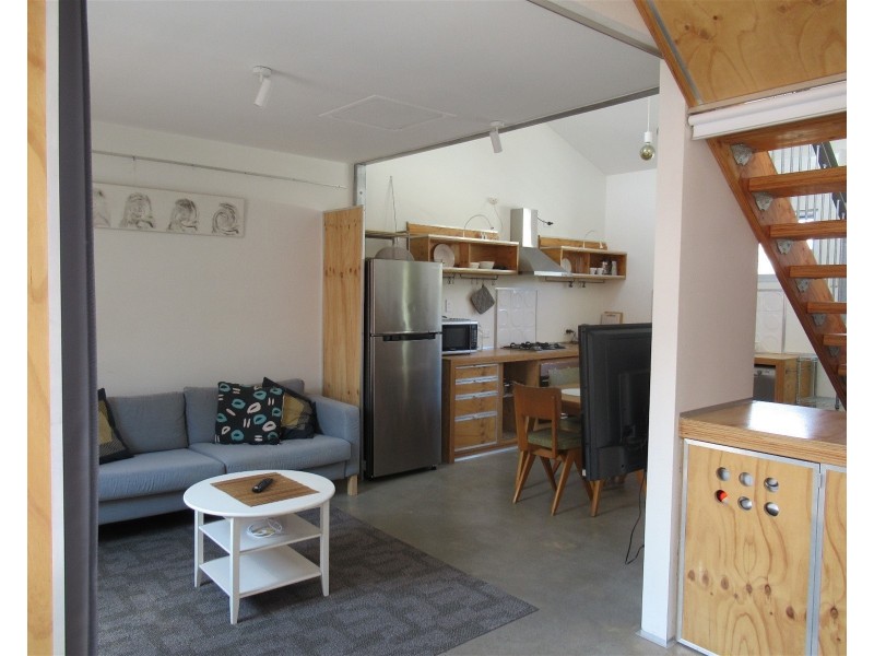 3/2 Siska Lane, North Fremantle WA 6159