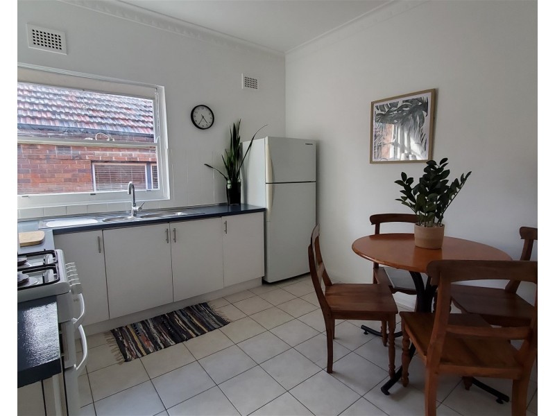 12/125 Old South Head Road, Bondi Junction NSW 2022