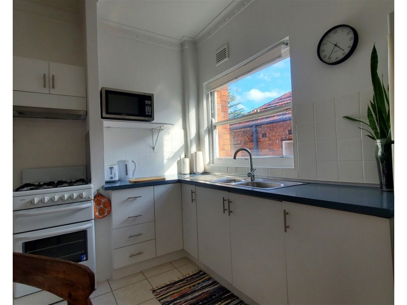 12/125 Old South Head Road, Bondi Junction NSW 2022