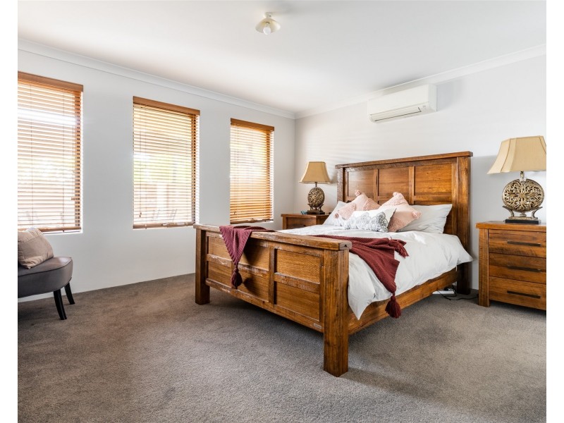 49 Carissa Turn, Halls Head WA 6210