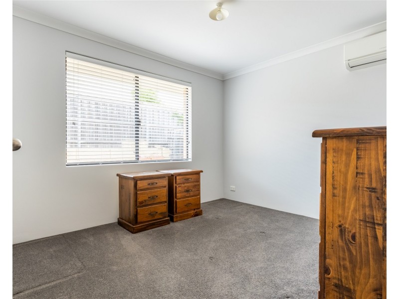 49 Carissa Turn, Halls Head WA 6210