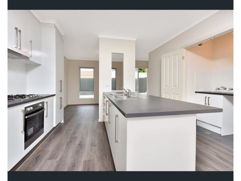 4/41 Maturin Avenue, Christies Beach SA 5165