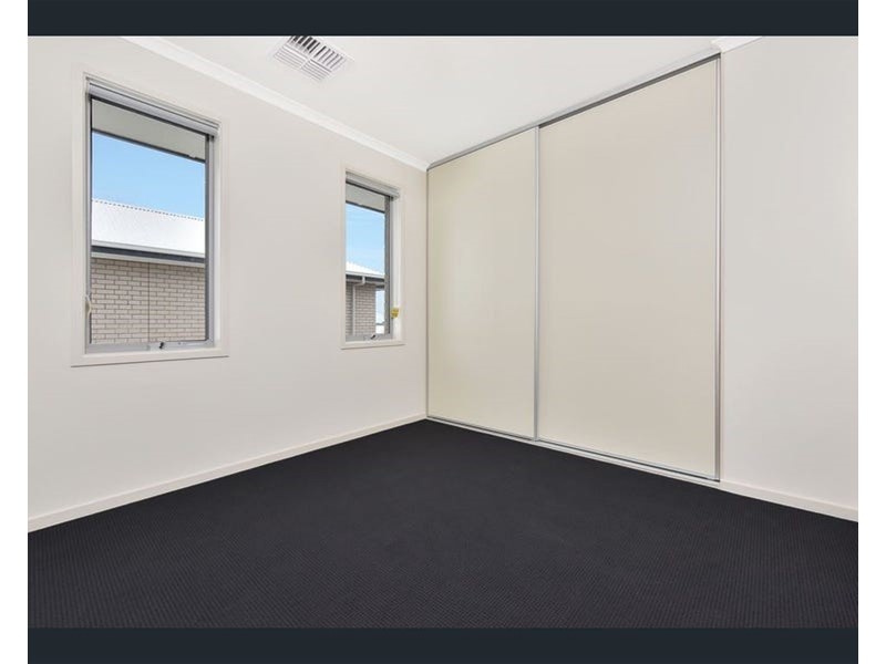 4/41 Maturin Avenue, Christies Beach SA 5165