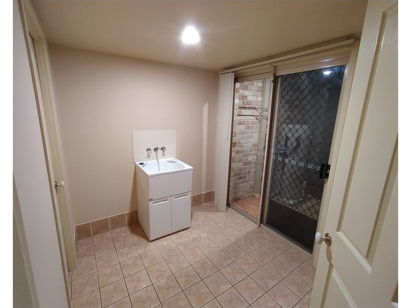 1/14 Phillip St, Labrador QLD 4215