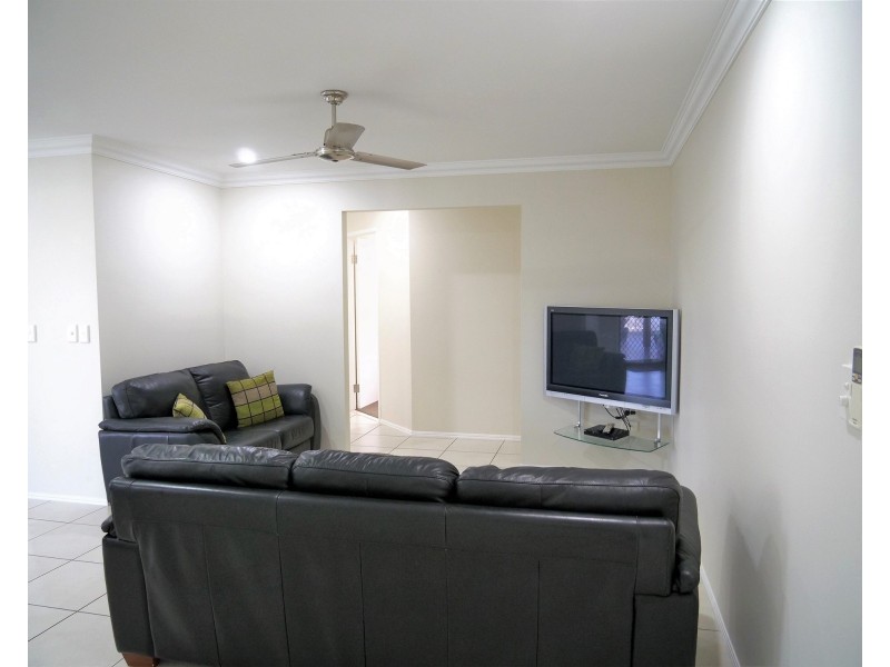 43 Robina Drive, Avoca QLD 4670