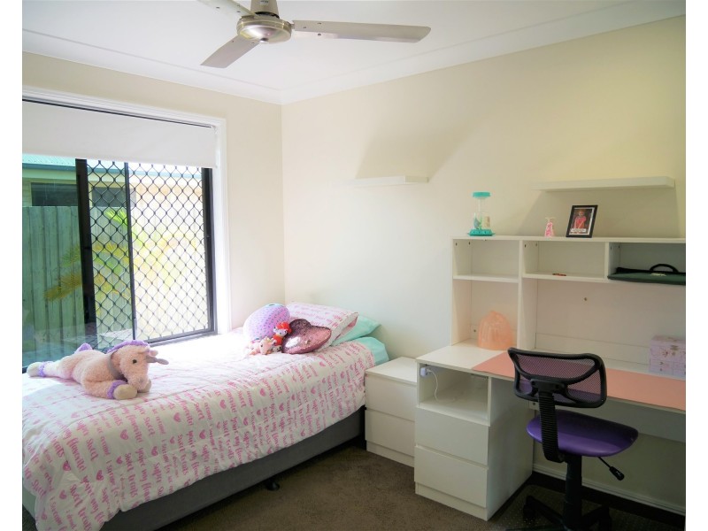 43 Robina Drive, Avoca QLD 4670