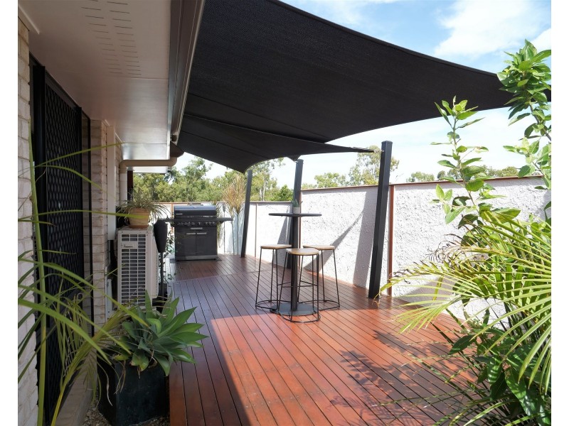 43 Robina Drive, Avoca QLD 4670