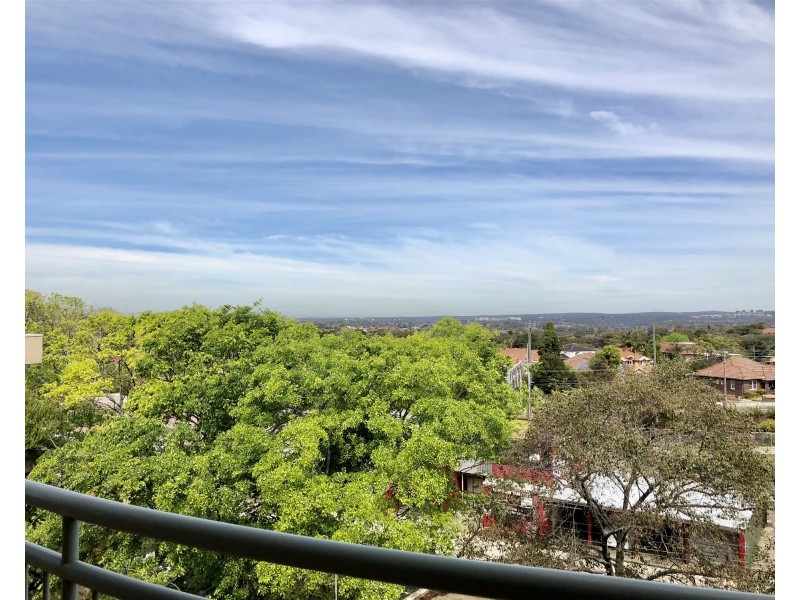 438 Forest Rd, Hurstville NSW 2220