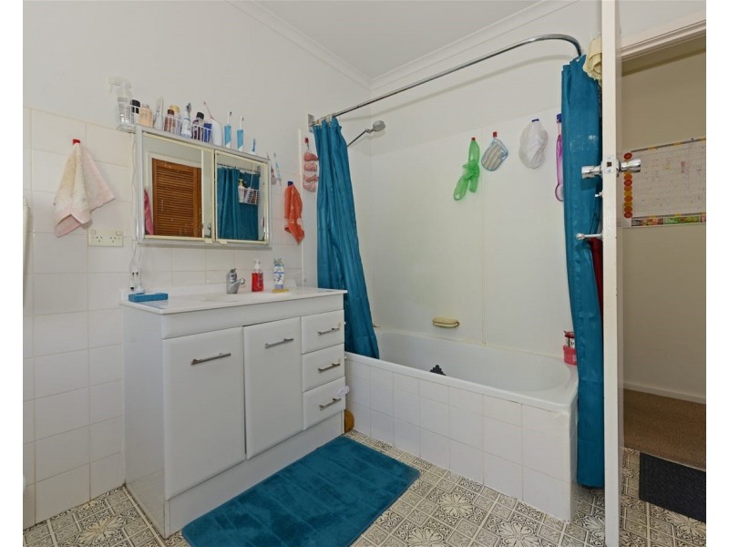 2/6 Dalkeith court, Sandy Bay TAS 7005