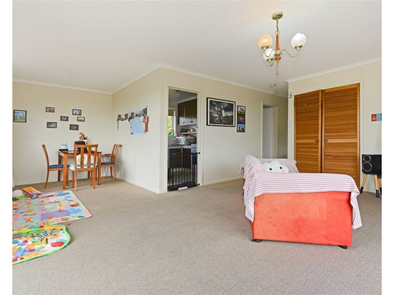 2/6 Dalkeith court, Sandy Bay TAS 7005