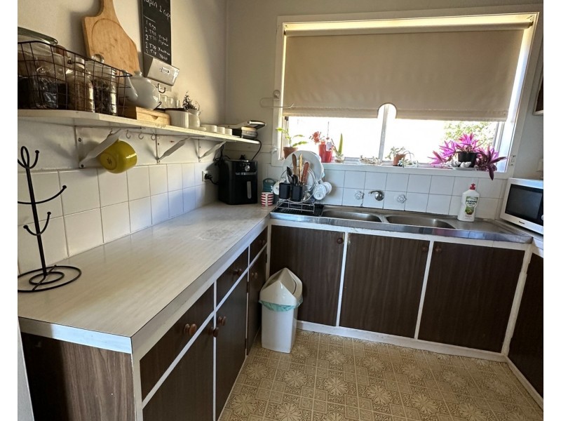 2/6 Dalkeith court, Sandy Bay TAS 7005