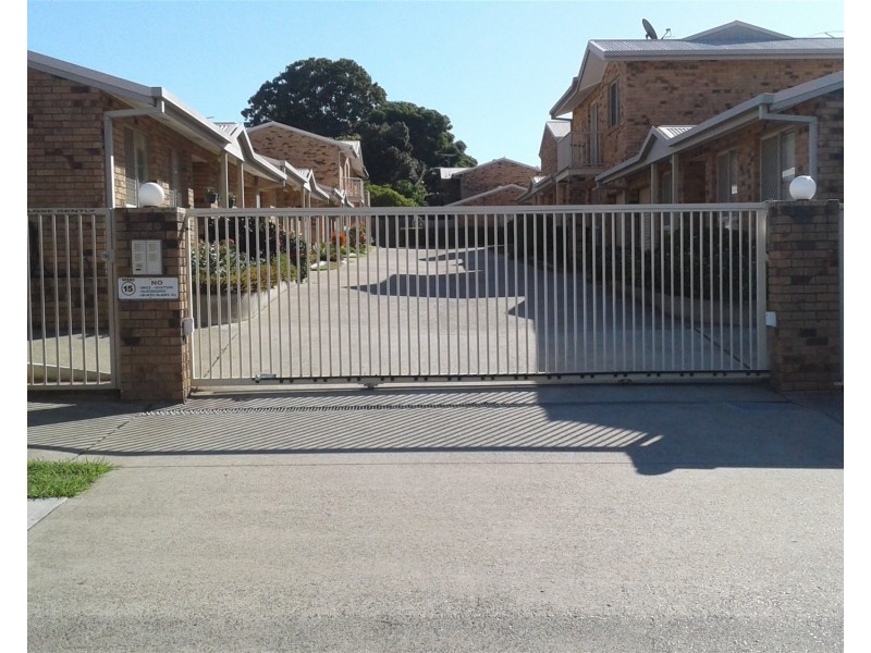 15/23 South Station Road, Booval QLD 4304