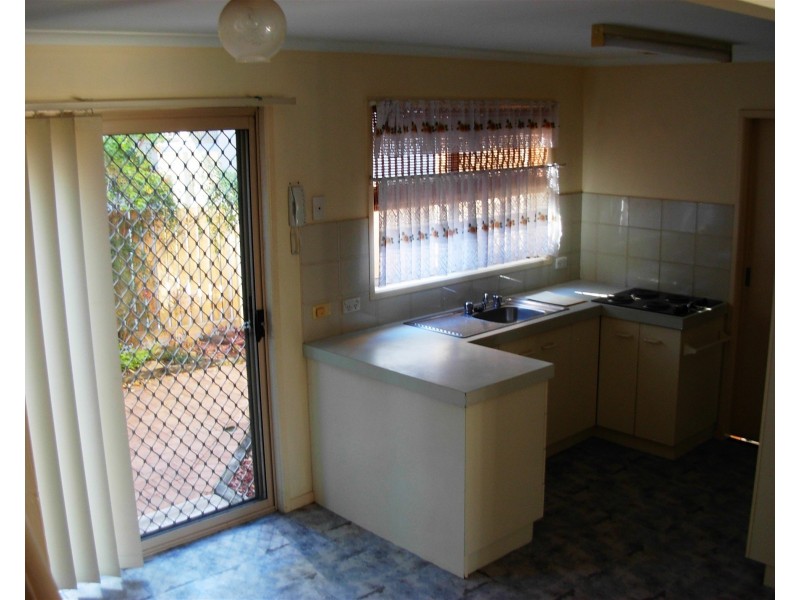 15/23 South Station Road, Booval QLD 4304