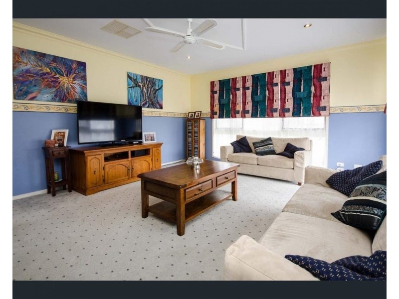 151 De Kerilleau Drive, Wodonga VIC 3690