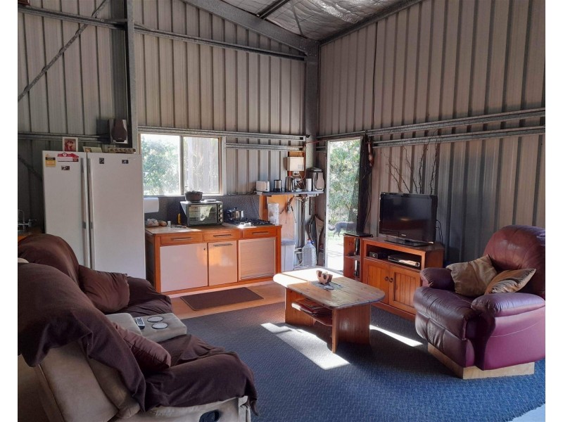 503 Lowe Road, Bollier QLD 4570