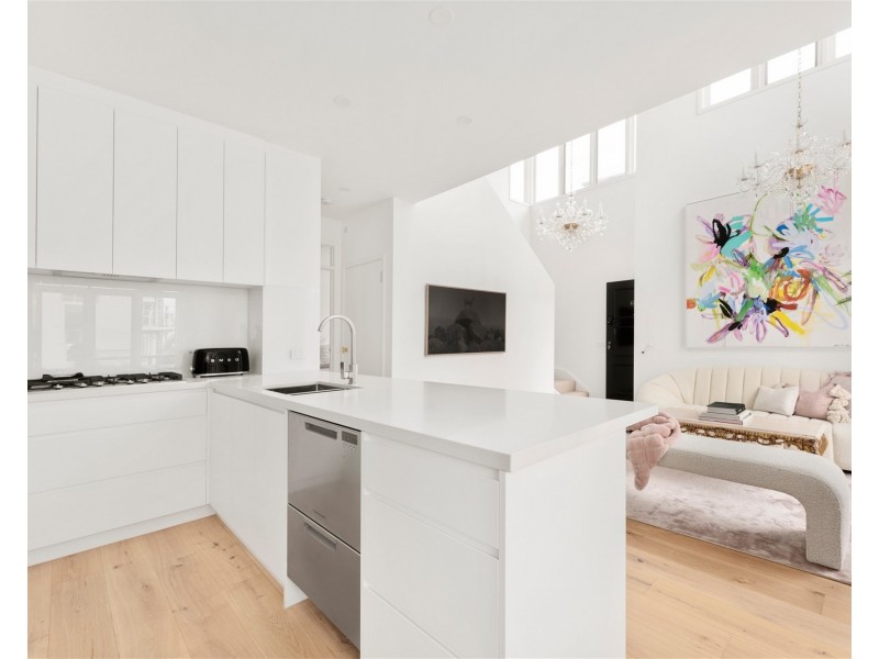 69 Esplanade East, Port Melbourne VIC 3207